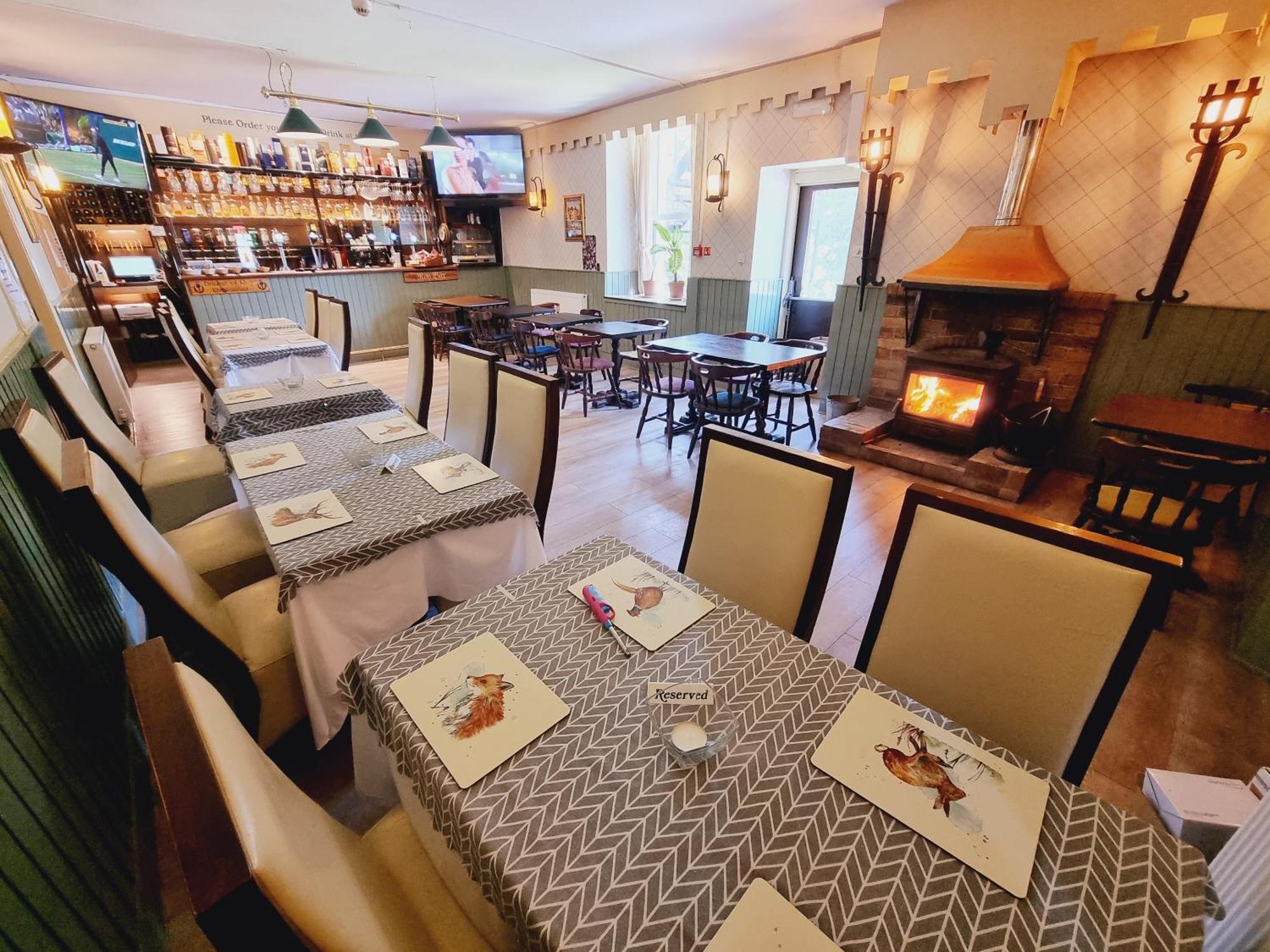 Roy Bridge Hotel Форт-Уильям Экстерьер фото